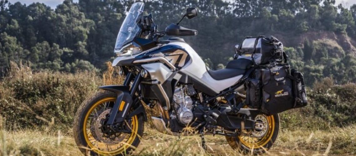 CFMOTO 800MT EXPLORE STATIC II CFMOTO 800MT EXPLORE STATIC II