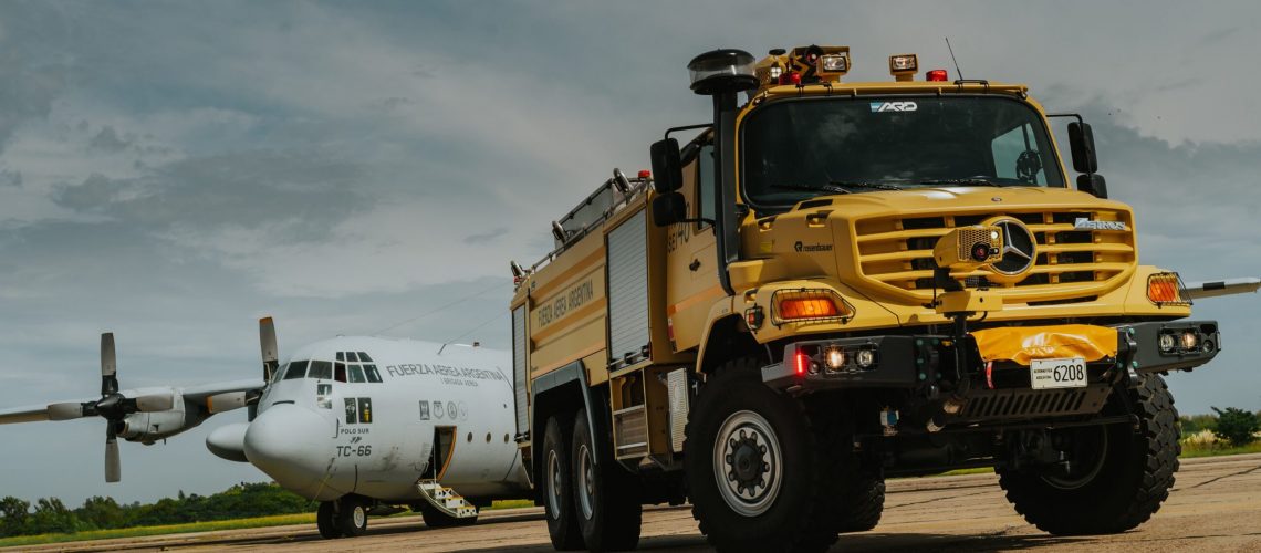 Fuerza Aérea Argentina adquirió Mercedes-Benz Zetros (13) Fuerza Aérea Argentina adquirió Mercedes-Benz Zetros (13)