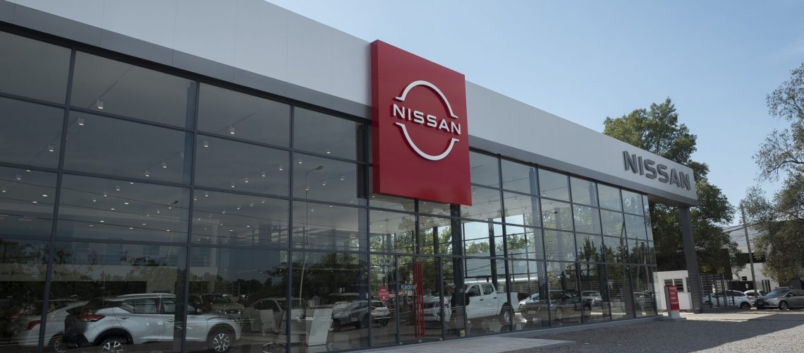 Nissan continua expandiendo su red de concesionarios 06