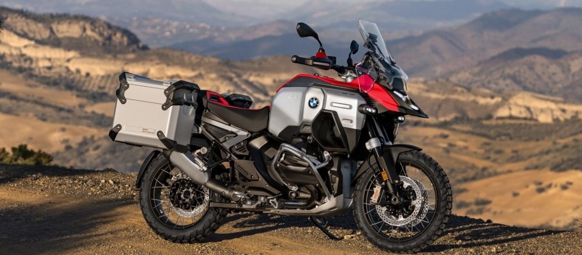 P90554816_lowRes_bmw-r-1300-gs-advent - tapa