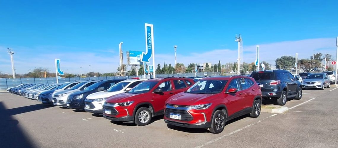 Usados Junio tapa Usados Junio tapa